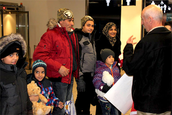 Marthas-welcome-Syrian-refugee-family